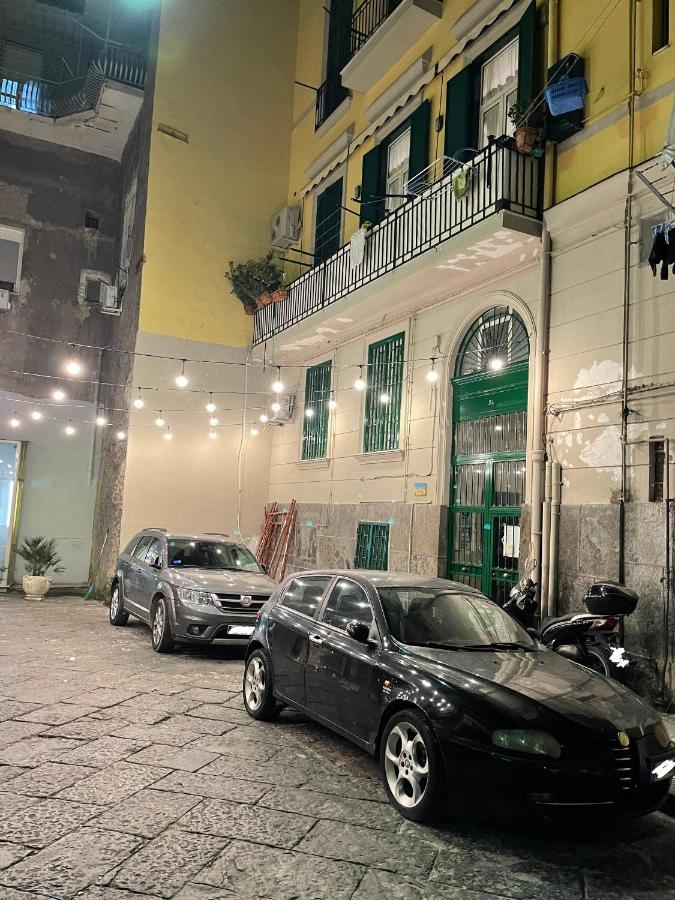 Home Sweet Home Inizio Di Spacca Napoli Extérieur photo